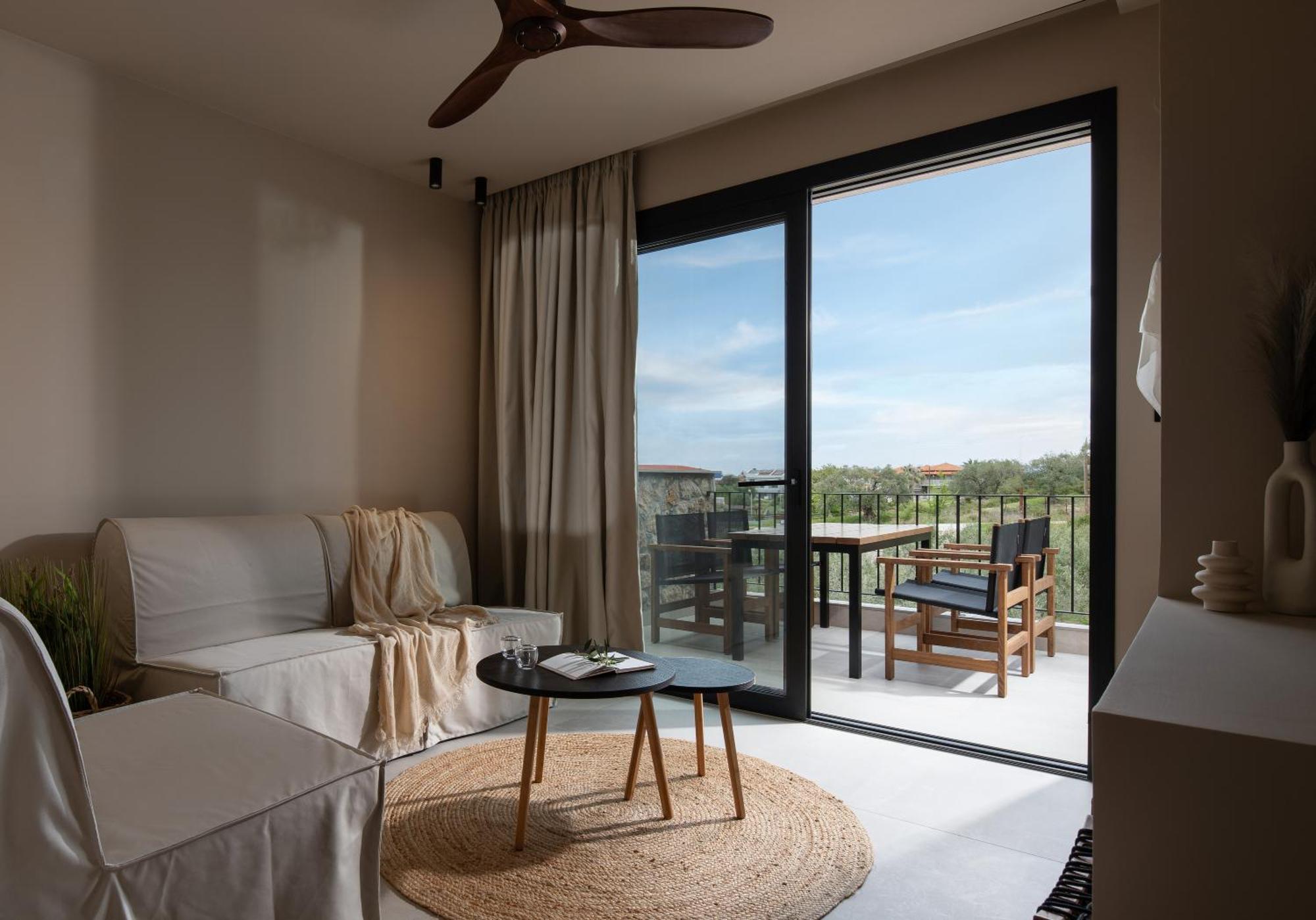 Olivera Suites Sarti Eksteriør bilde